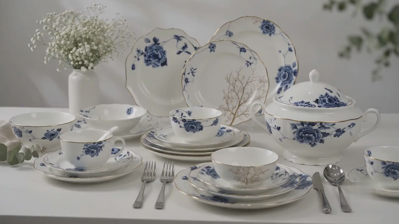 Dinnera Royale Bloom : Blue and White